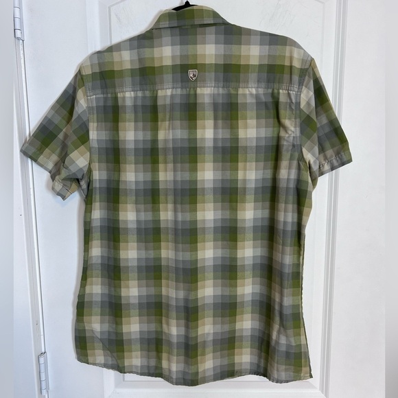 Kühl Men’s Tapered Fit Short Sleeve Button Down Plaid Shirt - Picture 2 of 7